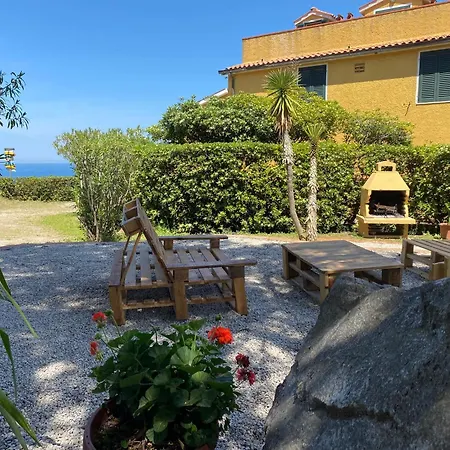 アパート Parco Delle Ginestre