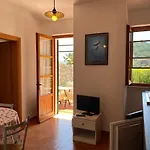 Parco Delle Ginestre Портоферрайо